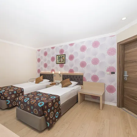 Asdem Park Ξενοδοχείο 4*